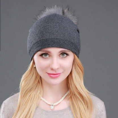 Beanie Hat with Fur Pom Pom - Naturenspires