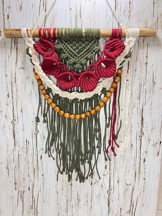 Poinsettia Macrame Wall Hanging - Naturenspires