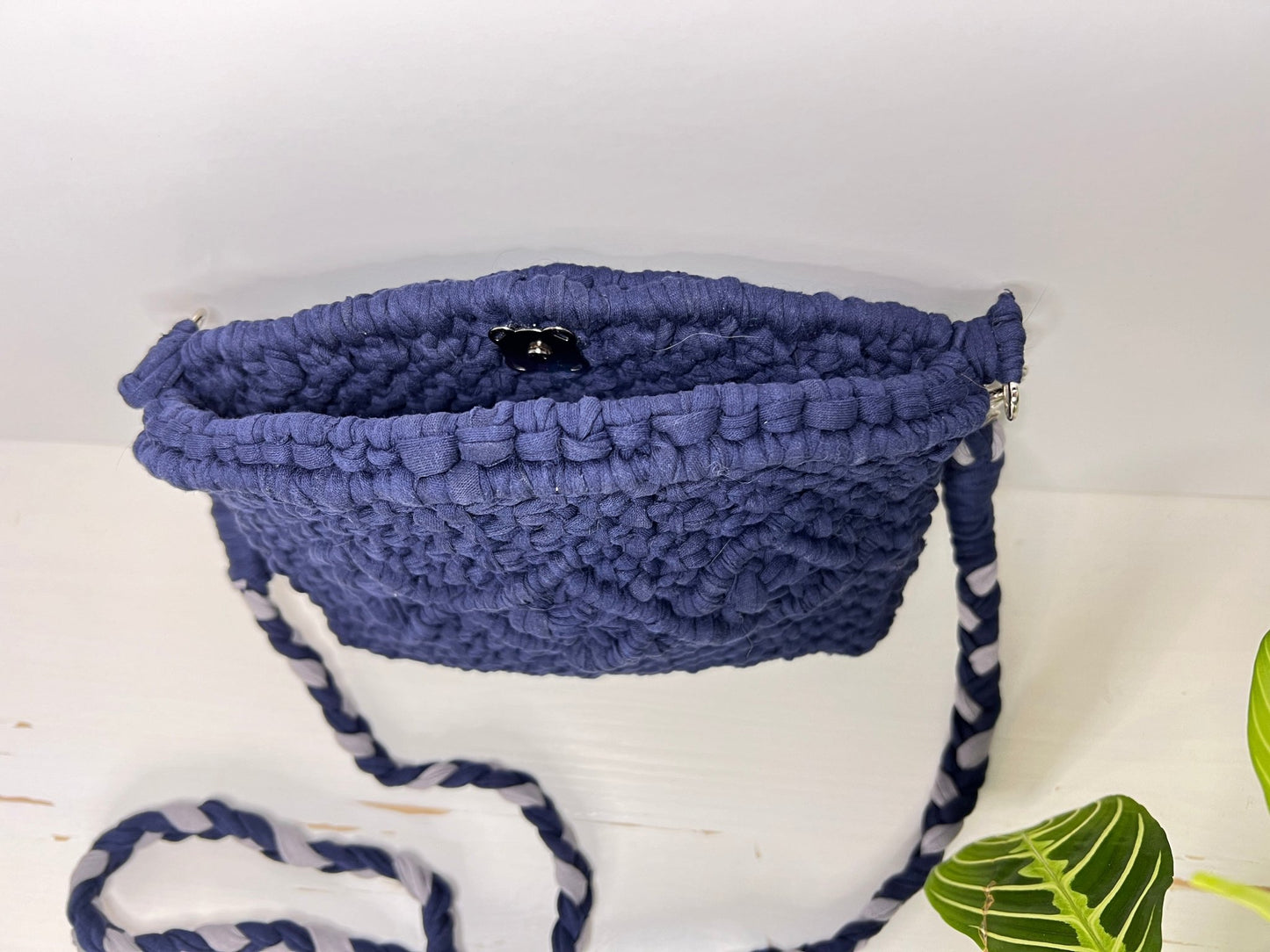 Snap Close Macramé Purse - Naturenspires