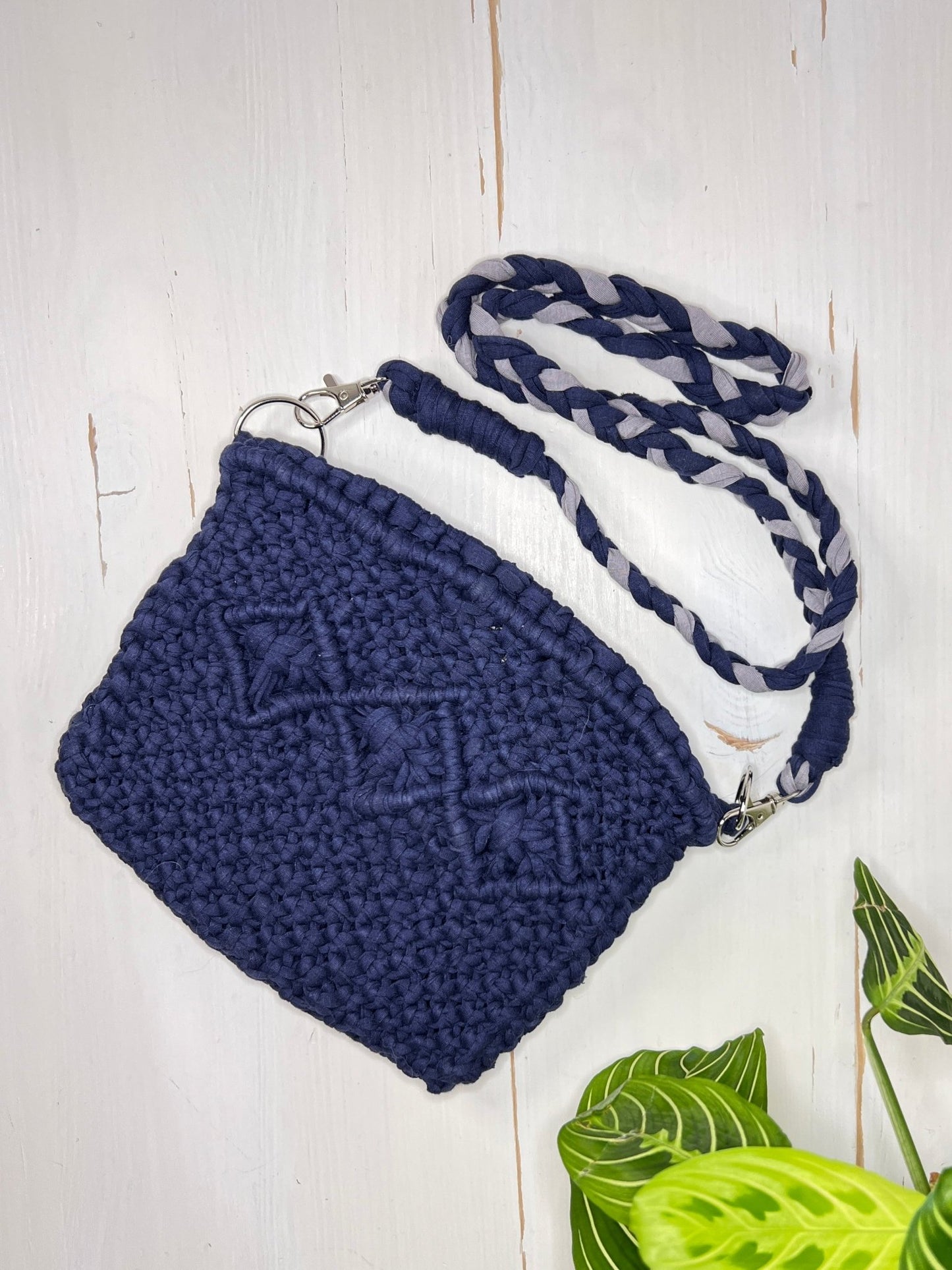 Snap Close Macramé Purse - Naturenspires